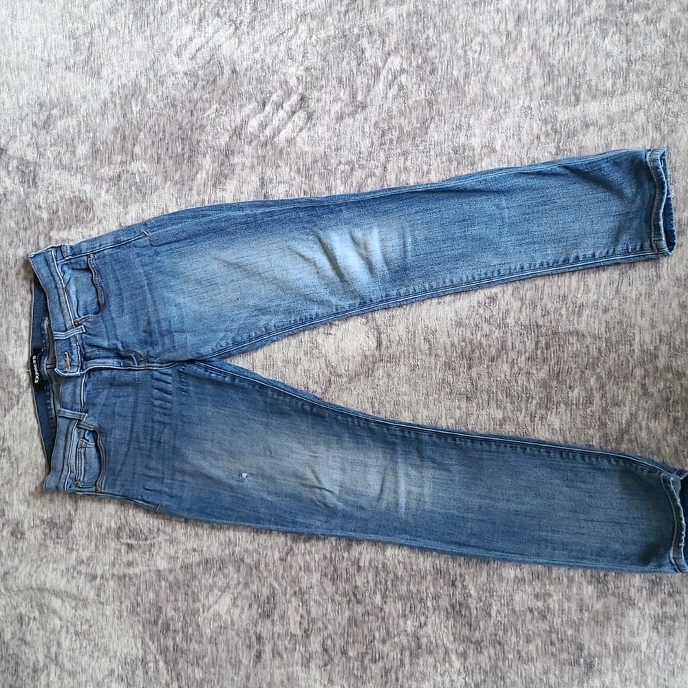 Express blue jeans